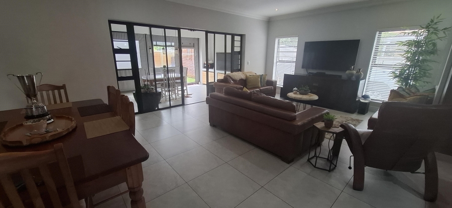 To Let 3 Bedroom Property for Rent in Sonkring Western Cape